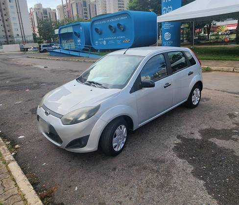 FORD FIESTA 1.0 ROCAM 8V FLEX 4P MANUAL FORD FIESTA 1.0 ROCAM 8V FLEX 4P MANUAL